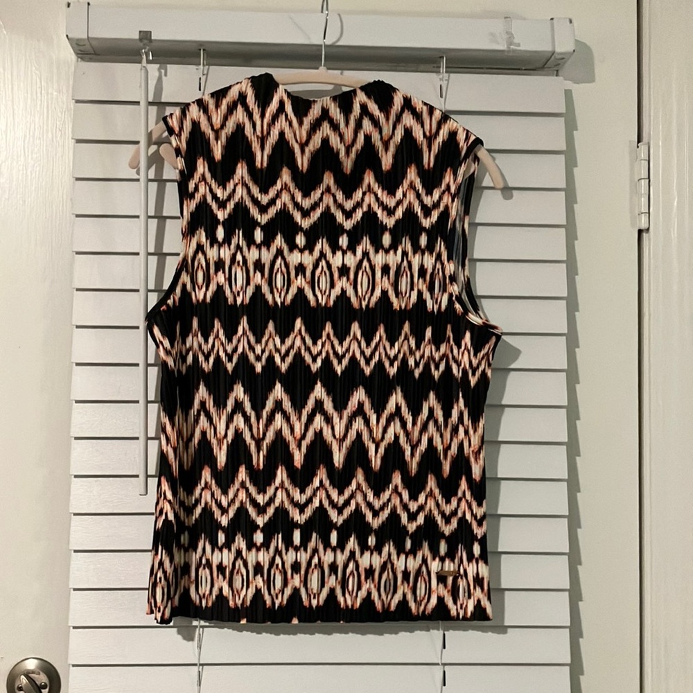 Crinkle Pleated Tank Blouse